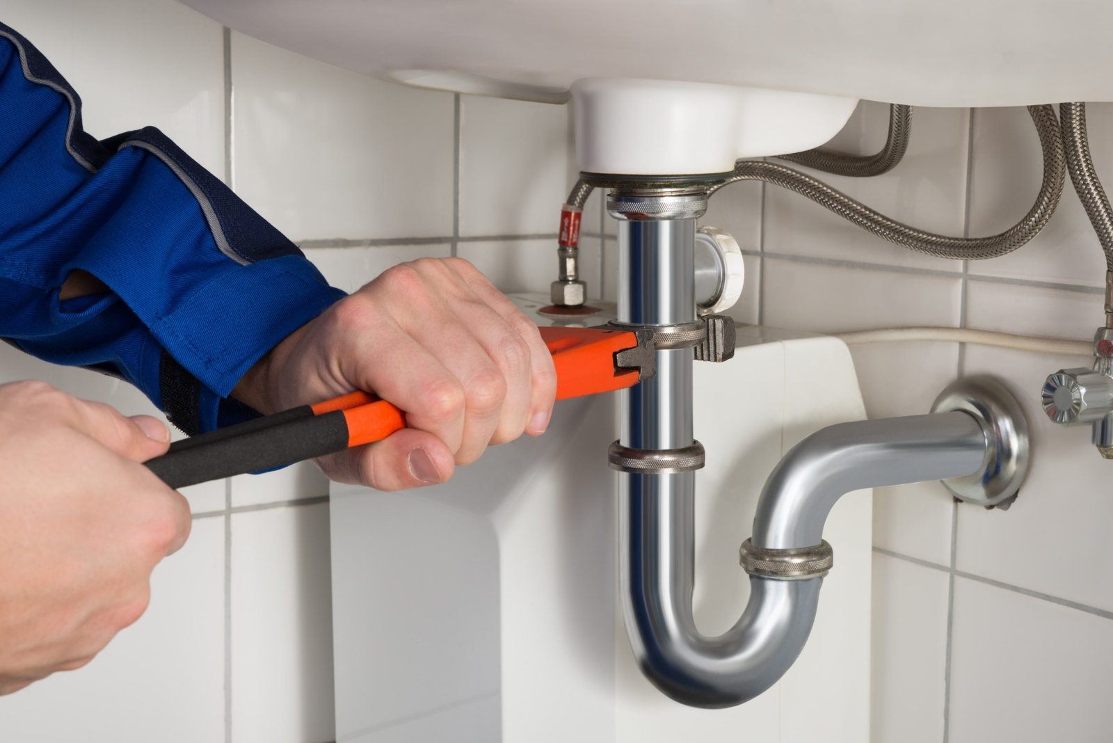 Plumbing repair services